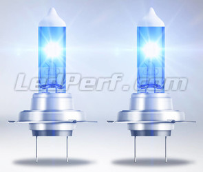 Luce bianca delle lampadine H7 Osram Cool Blue Boost 5000K effetto xenon - 62210CBB-HCB