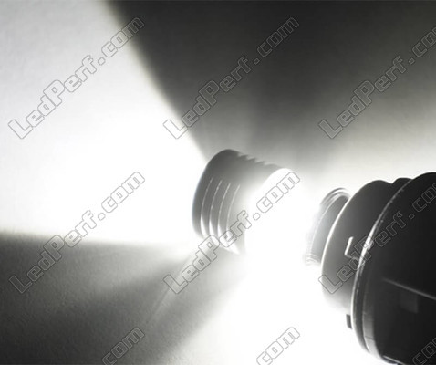 lampadina Clever H11 a LED CREE - Luce bianca