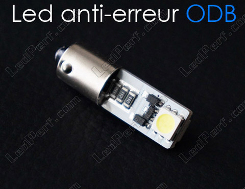lampadina LED BAX9S H6W Anti errore OBD bianca effetto Xenon