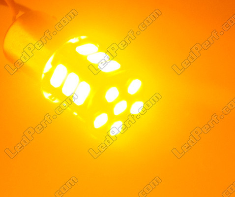 lampadina LED luce di posizione RY10W BAU15S con 21 led arancioni