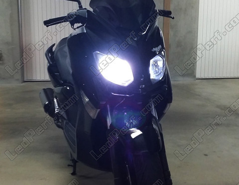 LED fari Yamaha X Max