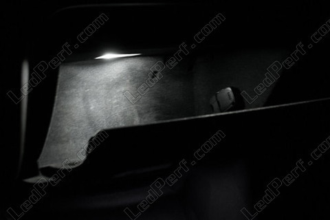LED guantiera Audi A4 B8