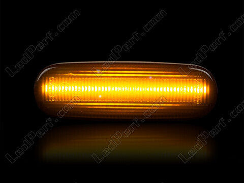 Illuminazione massima delle frecce laterali dinamiche a LED per Fiat Doblo II