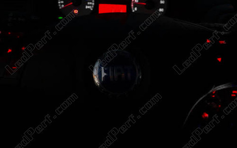 LED iIlluminazione comandi al volante rossa Fiat Grande Punto Evo