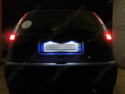 LED targa Fiat Punto MK1 Tuning