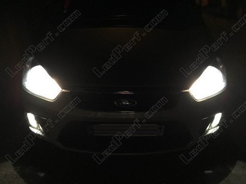 LED fari Ford C MAX MK1 Tuning