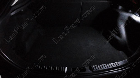 LED bagagliaio Ford Mondeo MK4