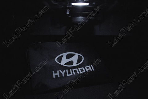 LED bagagliaio Hyundai Genesis