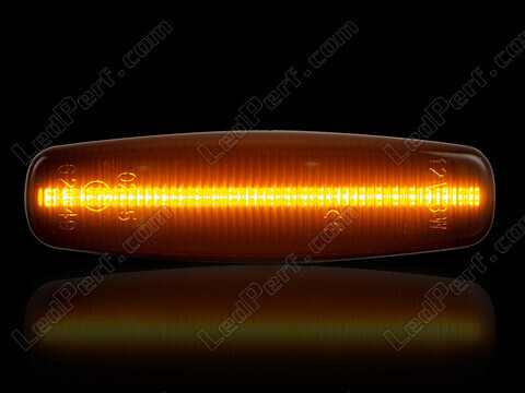 Illuminazione massima delle frecce laterali dinamiche a LED per Infiniti QX70