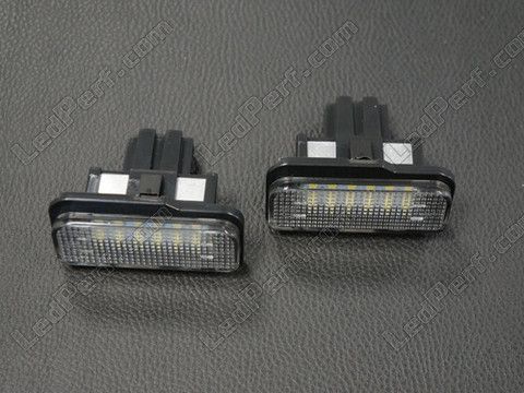 LED fari Mercedes C-Klasse (W203) Tuning