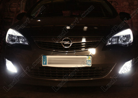 LED fendinebbia Opel Astra J