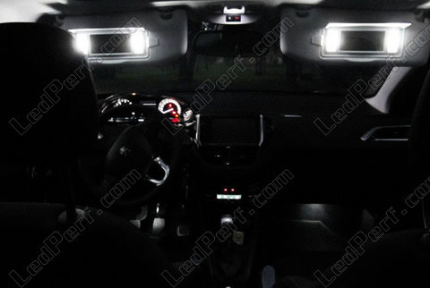 LED Plafoniera anteriore Peugeot 2008