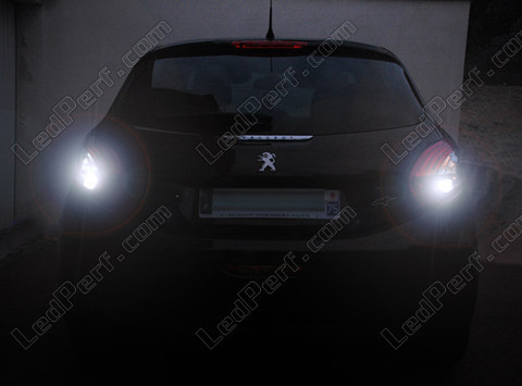 LED proiettore di retromarcia Peugeot 208 Tuning
