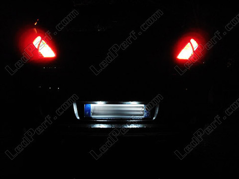 LED targa Peugeot 3008