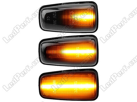 Illuminazione delle frecce laterali dinamiche nere a LED per Peugeot 306
