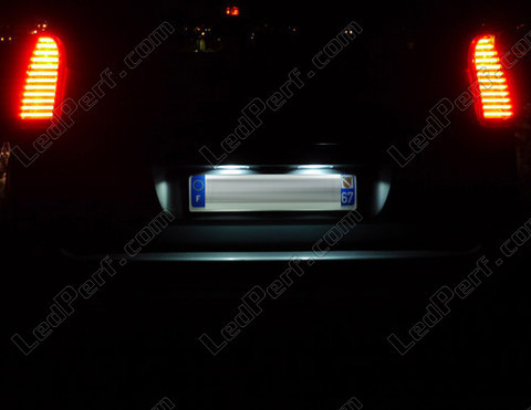 LED targa Peugeot 5008