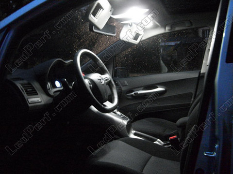 LED abitacolo Toyota Auris MK1