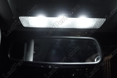 LED Plafoniera anteriore Toyota Avensis