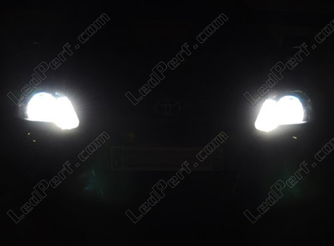 LED Abbaglianti Toyota Corolla E120
