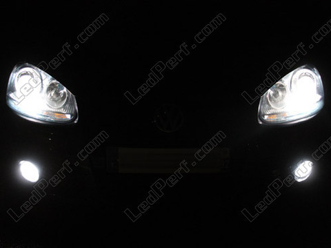 LED fari Volkswagen Golf 5