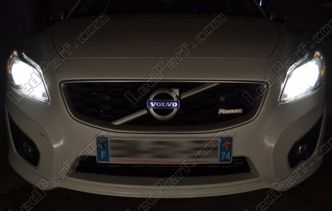 lampadina Xenon effetto Abbaglianti Volvo C30 LED