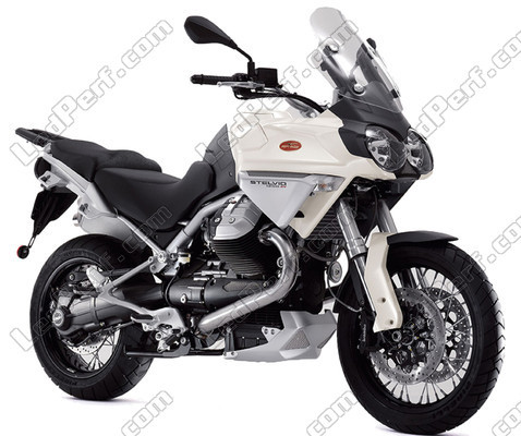 Moto Moto-Guzzi Stelvio 1200 (2008 - 2010)
