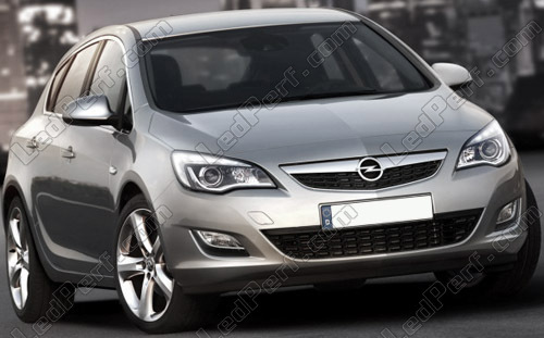 Kit di LED spia e luci di marcia diurna per Opel Astra J (DRL)