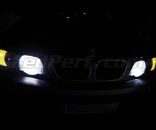 Kit luci di posizione a led (bianca Xenon) per BMW X5 (E53)