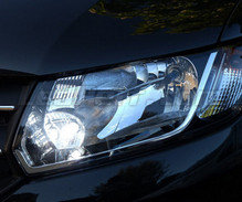 Pack luci di marcia diurna / luci di posizione (bianca Xenon) per Dacia Logan 2