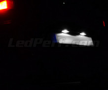 Kit di illuminazione della targa a LED (bianca Xenon) per Alfa Romeo 147