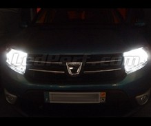 Kit lampadine fari effetto Xenon per Dacia Sandero 2