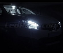 Kit luci di posizione a LED (bianca Xenon) per Nissan QashqaiLeon 1